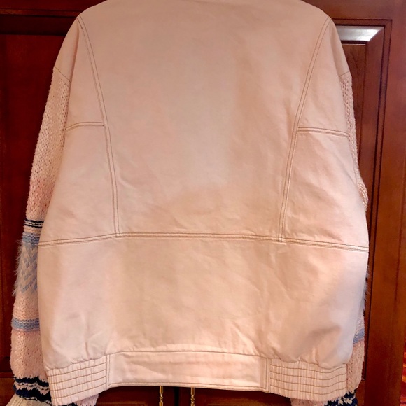 Free people denim jacket. Super pretty!! - Picture 7 of 15